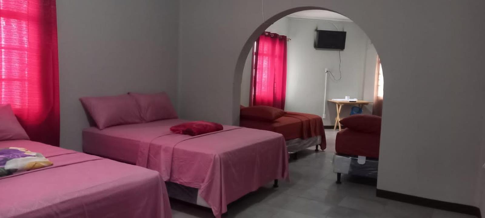 Hotel Galilea El Centro Guatemala City Екстериор снимка